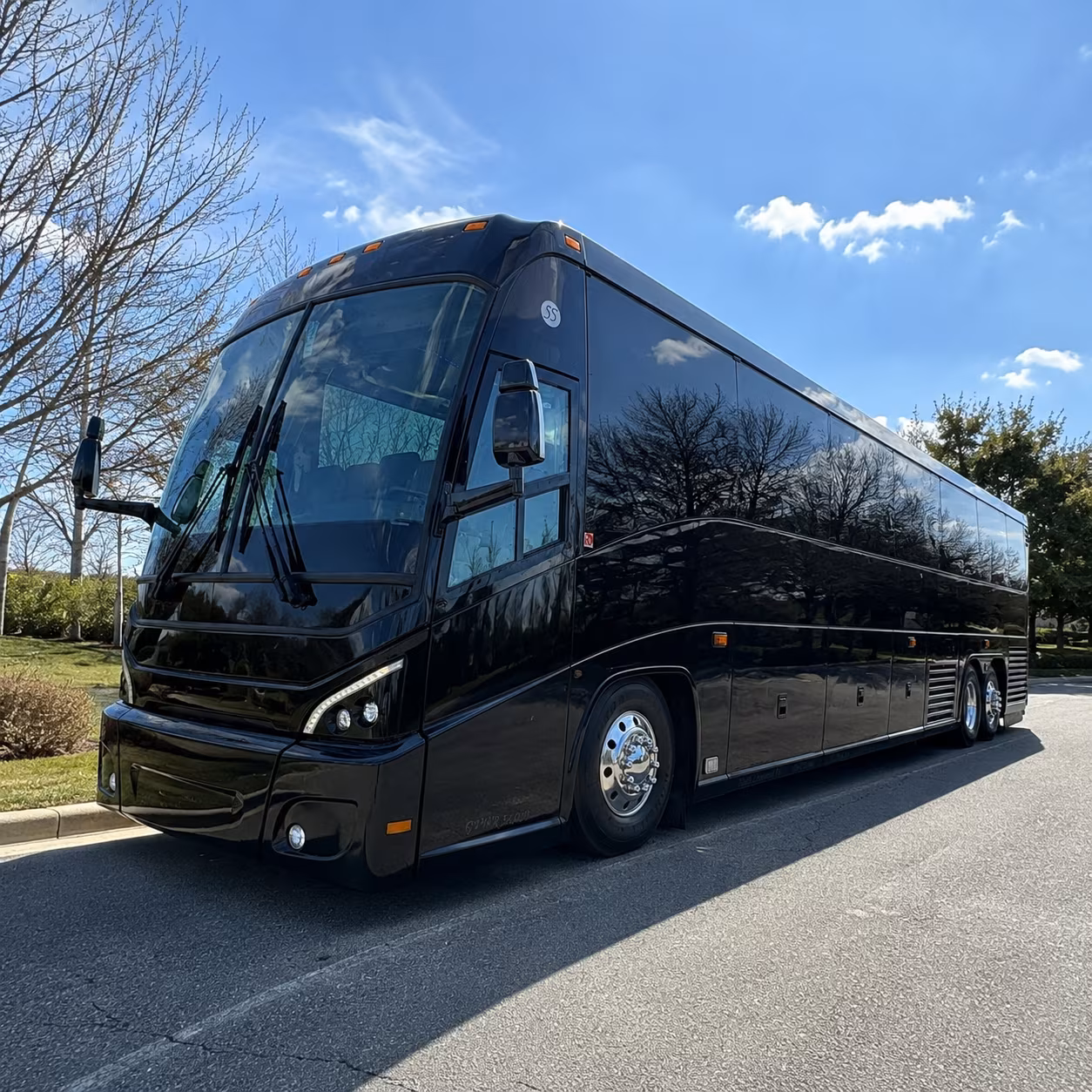 charter buses for corporate events and conference travel near framingham