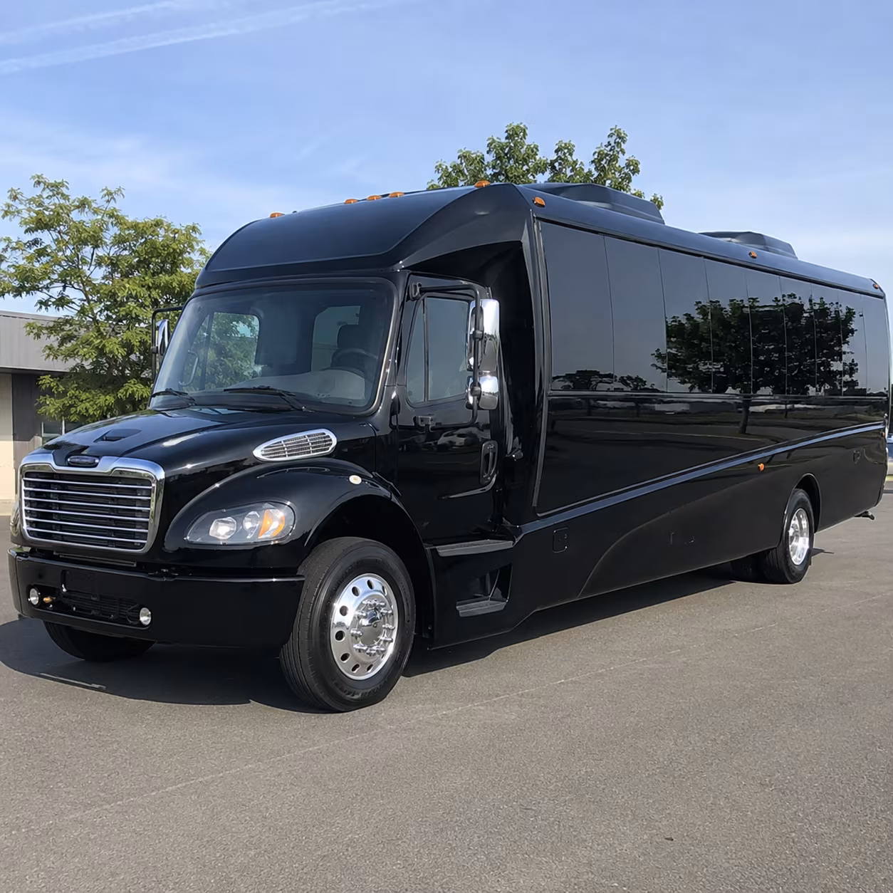 framingham 28 passenger minibus