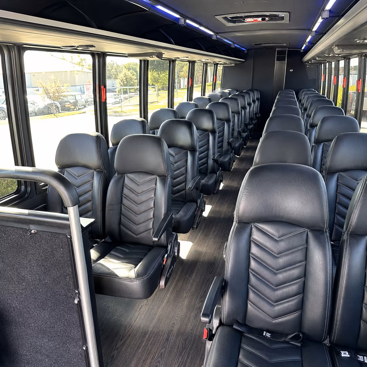 minibus rentals for small group wine and brewery tours around metrowest
