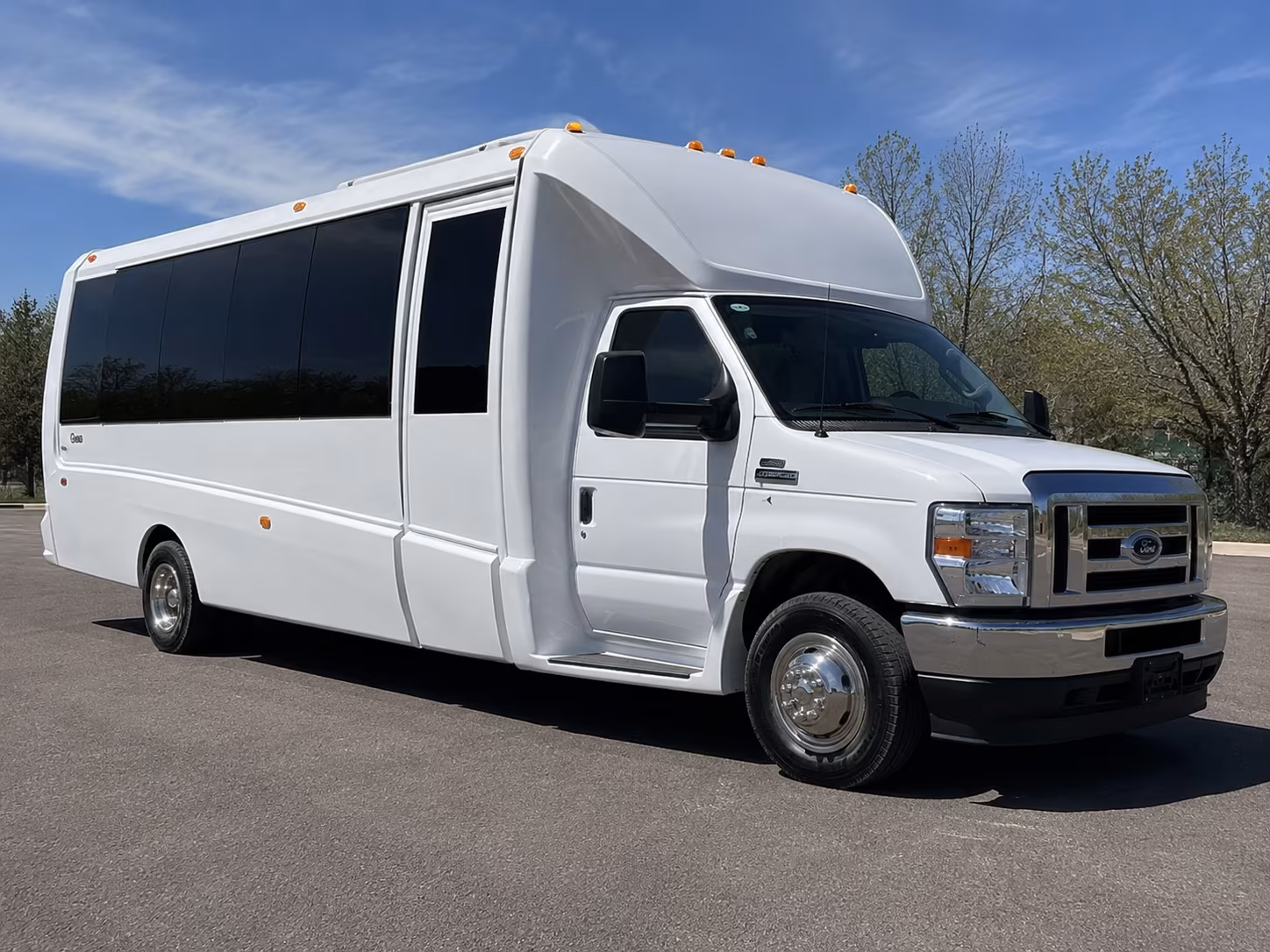 party buses for wine tours along the route 9 corridor and metrowest